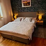 Apartment U Parku *