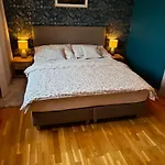 Apartment U Parku *
